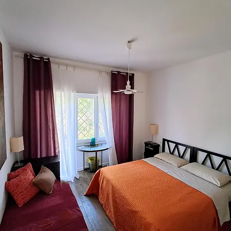 Guest house Ripe's Forest Garden Rome
